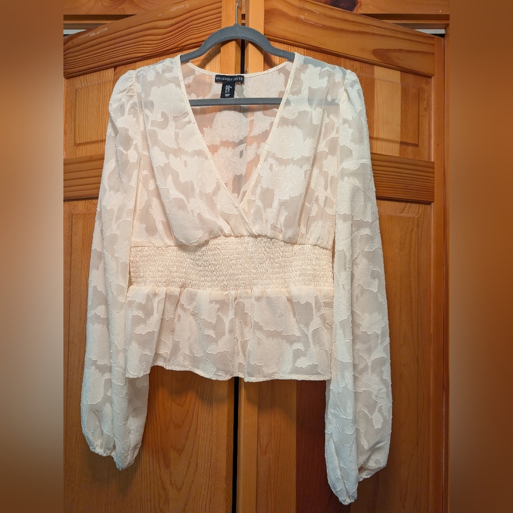 Sincerely Jules Pretty Sheer Floral Top XL